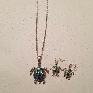 Turtle necklace  set